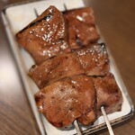 もつ焼き やまぴー - 料理写真: