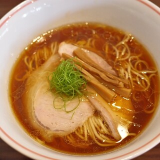 らぁ麺 麦一粒 - 料理写真:醤油らぁ麺