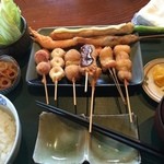 串揚処 ぶらんにゅう亭 - 「Ｂらんち」\1620のコースです。結構食べ応えありでした。