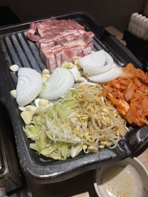 大衆焼肉&サムギョプサル酒場 ゴールデンミート （GOLDEN MEAT）のご