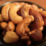 ゆるり 中華食堂 癒食同源 - カシュナッツの甘露煮揚げ 480円。