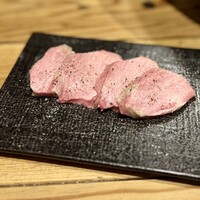 個室焼肉匠 - タンナカ