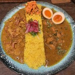 スパイシーカリーハウス半月 - 