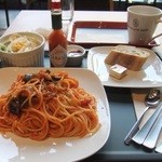 ボンサルーテ カフェ - パスタとトラジャコーヒーのセット