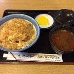 三日月 - カツ丼