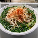 大衆めし とんぺい食堂 - 料理写真:あっさりレバーラーメン 750円、ニラ 100円、もやし 100円