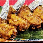 ジューシー！手羽の唐揚げ(4本)