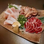 地鶏屋 亜門 - 