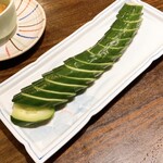 季節料理 なか一 - 胡瓜の一本漬け450円