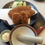 Katsu gin - カキフライ＆箱根山麓豚ロースカツ定食
