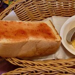 珈琲所コメダ珈琲店 - モーニングセット②(山食パン+ジャム＋たまごペースト)