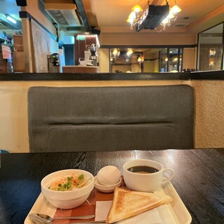コーヒーサロン 皇帝_1