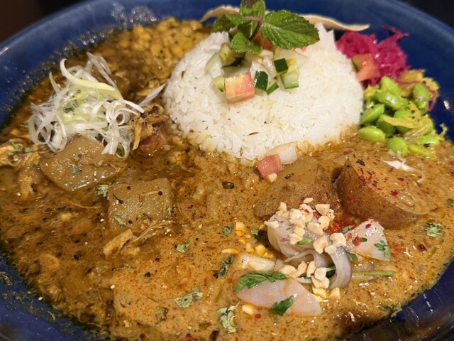 創作カレー MANOS - 西太子堂/カレー | 食べログ