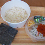 尾崎幸隆 丼 - 釜あげしらす丼