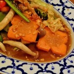 トンカーオ - ミックス野菜炒め（パッドパク・ルアンミット）