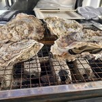宮島からいちばん近い牡蠣小屋 - 