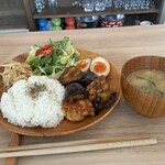 ダイニング&バー ガッチャ - 