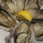 キャスバル　 - 蒸し牡蠣