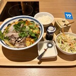 モンゴル薬膳しゃぶしゃぶ小尾羊 - 