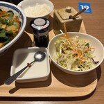 モンゴル薬膳しゃぶしゃぶ小尾羊 - 