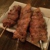 串焼き 焼とんyaたゆたゆ - 料理写真:左タン右トントロ