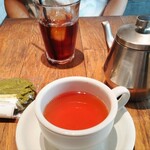 MONZ CAFE - 