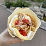 ディッパーダン - 料理写真:イチゴミルフィーユ¥590