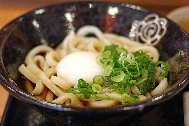 はなまるうどん 秋田トピコ店｜手軽に本格うどんが楽しめる秋田市の人気店