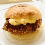 サンエトワール - 料理写真:チキンフィレ南蛮サンド