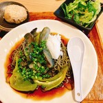 瓦そば すずめ - から揚げは後ほど揚げたてが来ました。