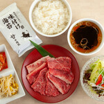 焼肉 平城苑 - 国産牛カルビセット