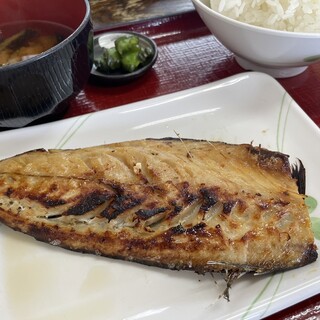 ヒモノ食堂_1
