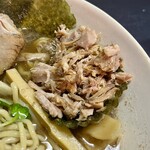 ボニート・ボニート - 崩し煮豚　端で海苔が崩れ、失礼しました！