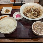 鶴亀食堂 - 