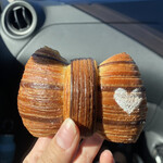 NINE BAKERY - リボンデニッシュ　270円