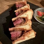Whisky Dining WWW.W - ビーフヘレカツの洋食サンド