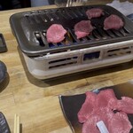 焼肉ホルモン 龍の巣 - 薄切赤身ねぎたん1,680円