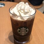 スターバックスコーヒー - ドリンク写真:コールドブリュー＆ホイップ490円