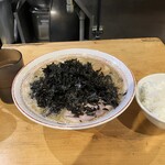 背脂煮干中華そば 和市 - 