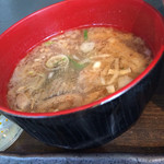 根室食堂 - いくらのとろろ丼と秋刀魚の塩焼き定食のあら汁