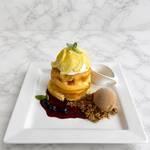 SUNNY KITCHEN - 料理写真:6/8(月)～アールグレイ薫る
はちみつレモンのパンケーキ