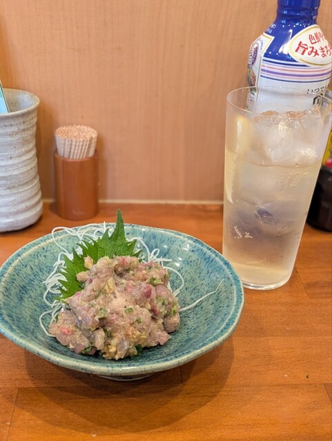 釣りあじ食堂 - 大久保/海鮮丼 | 食べログ
