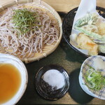 そば処湯川 - 天ざる