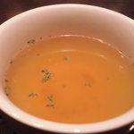 Hommachijonnobi - スープがサーブ あっさりコンソメ味