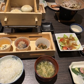春蘭の宿 さかえや_0