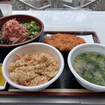 浜のかきあげや