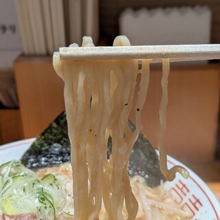 背脂ラーメン チャッチャ亭_1