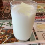 インド料理 ミーナ - ラッシー