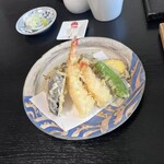 胡桃亭 - 