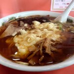 ラーメンハウス三平 - しょうゆチーズラーメン 1,050円、大盛120円(税込)